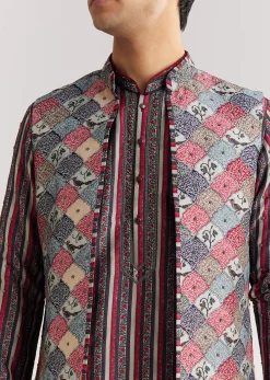 Grey Rawsilk Jacket Kurta Set With Cut Dana And Stone