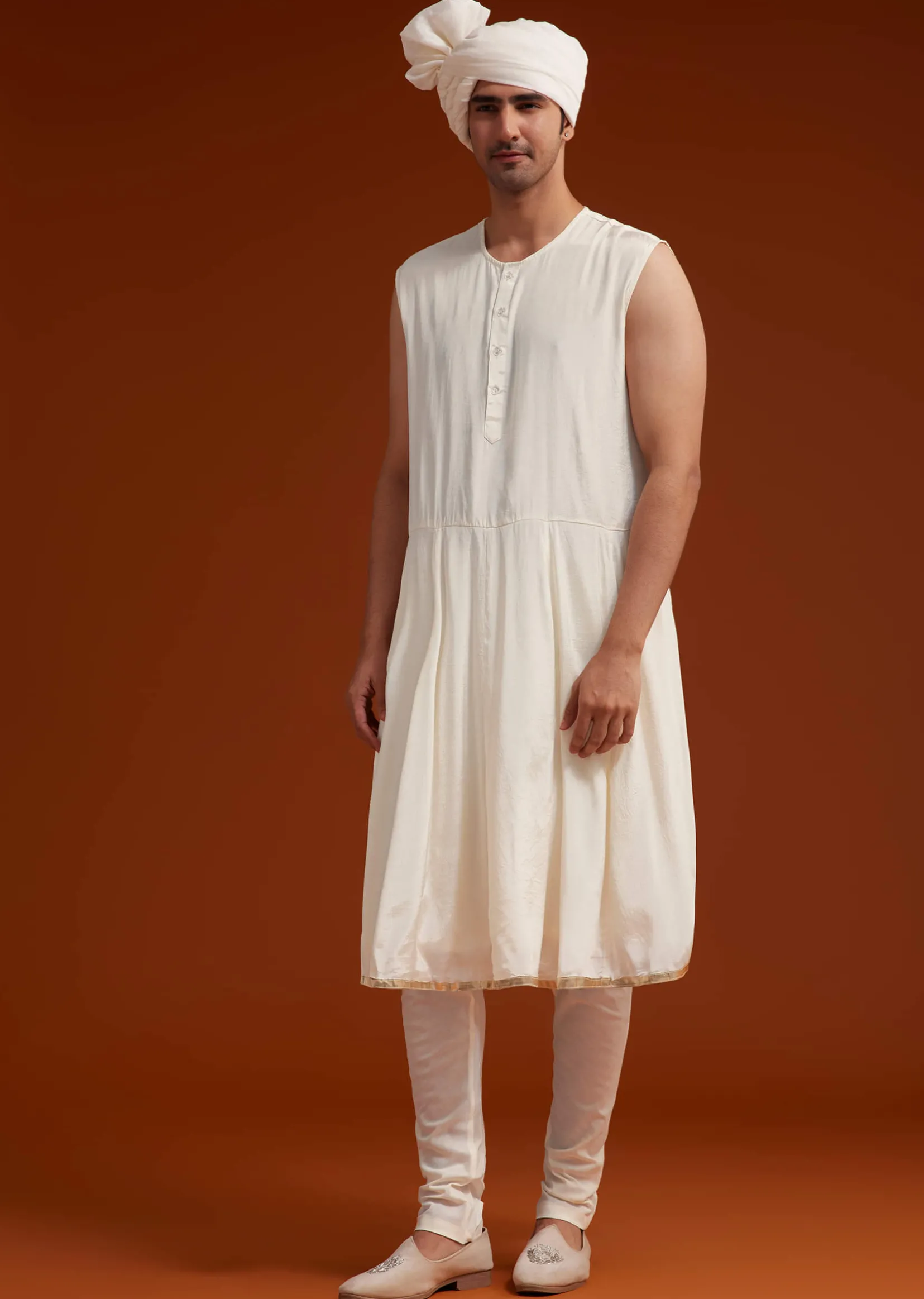 Ivory Sherwani Set With Zardosi And Butti Work