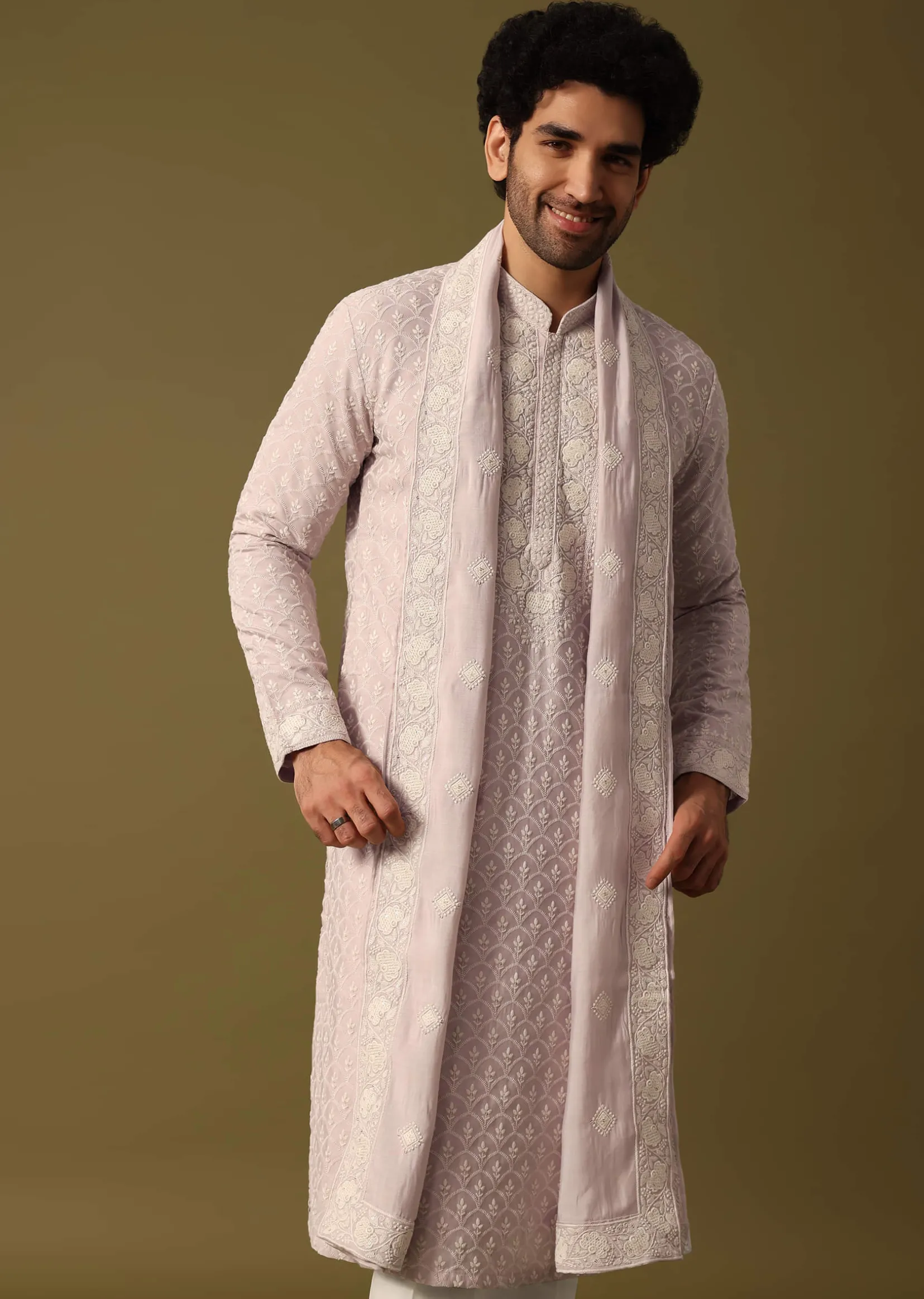 Lavender Kurta Pant Set With Dupatta In Resham Work For Men