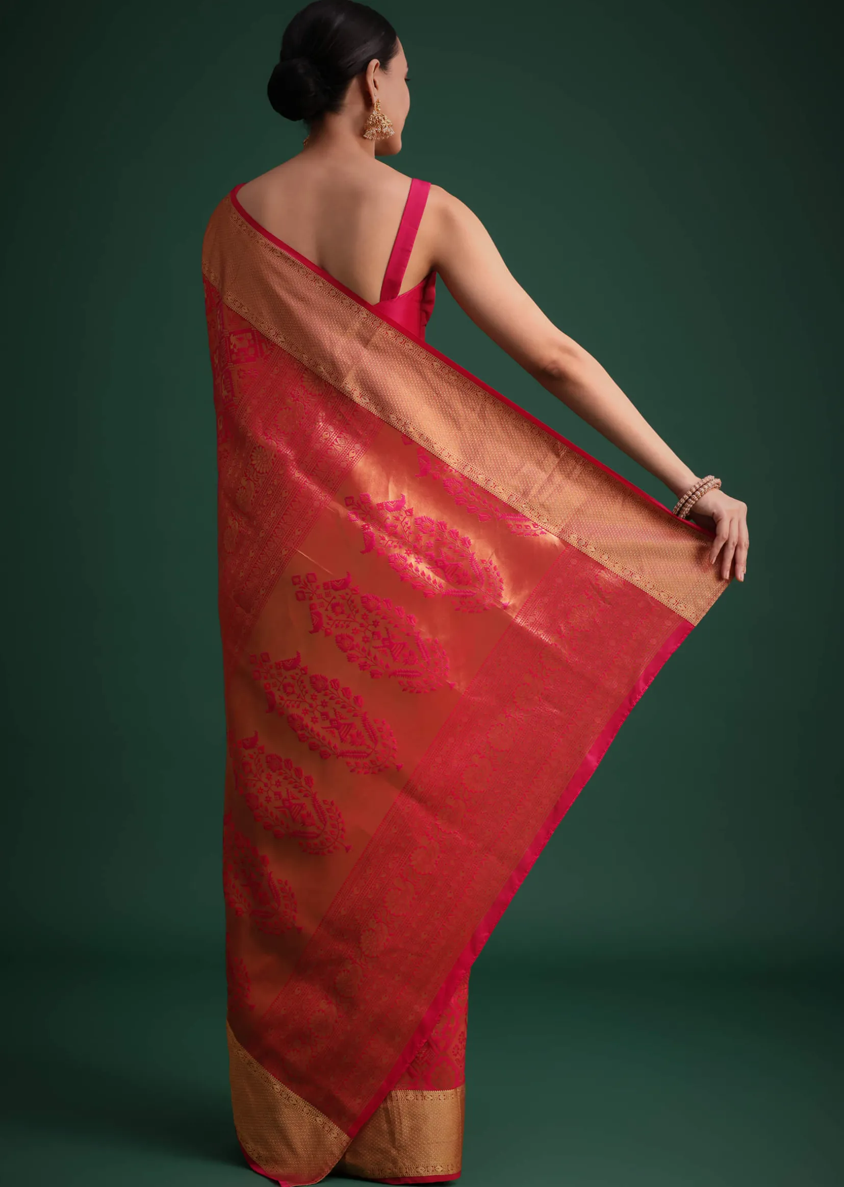 Magenta Pink Patola Silk Saree With Zari Woven Work