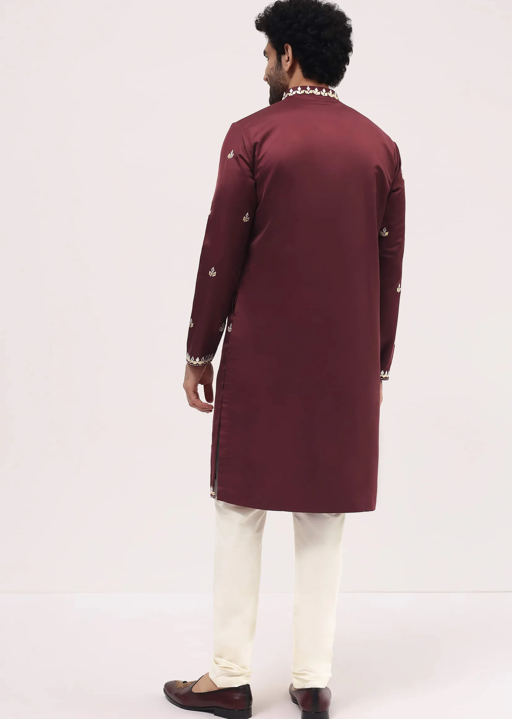 Maroon Kurta Set With Abla Work For Men