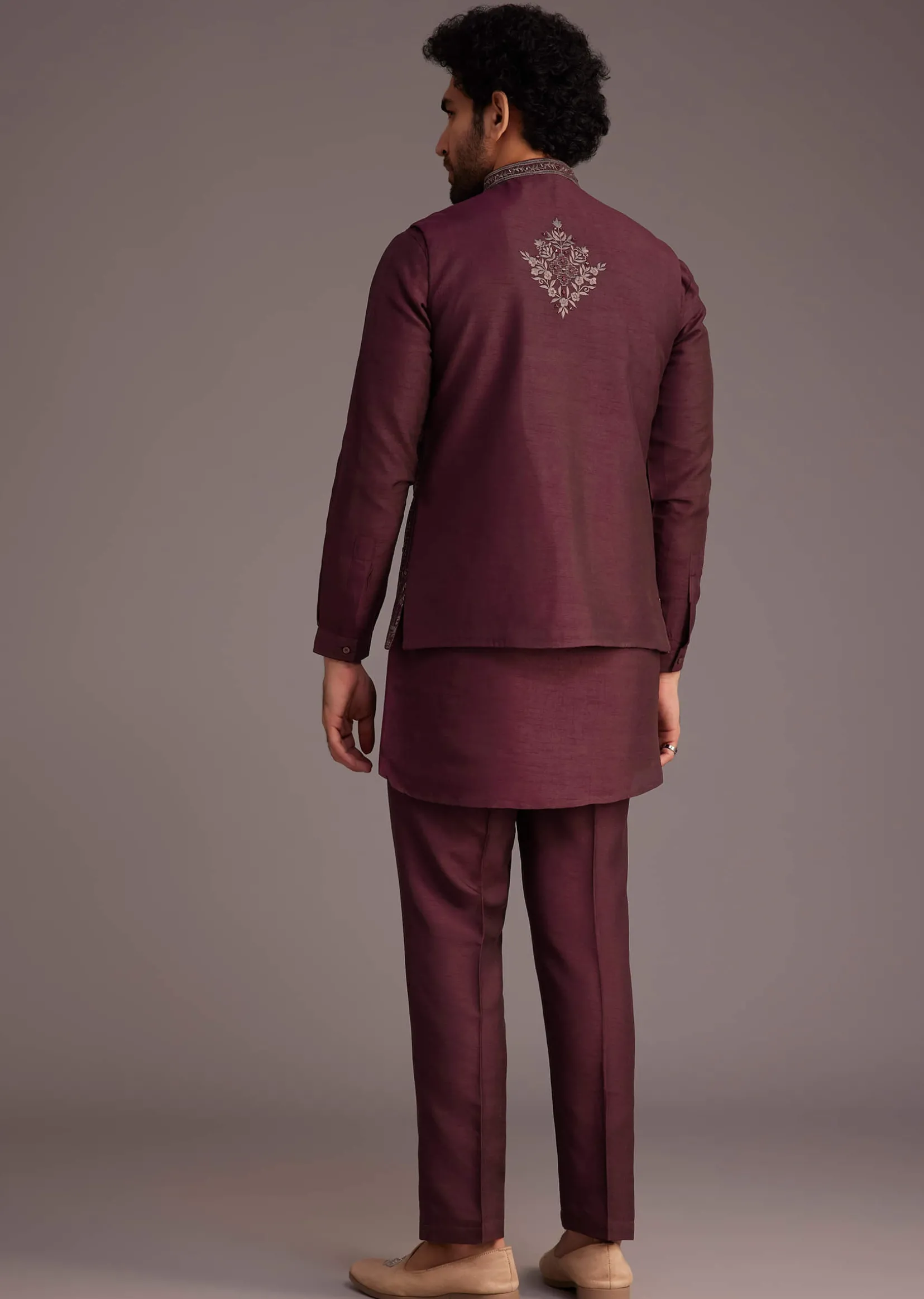 Maroon Kurta Set With Embroidered Jacket