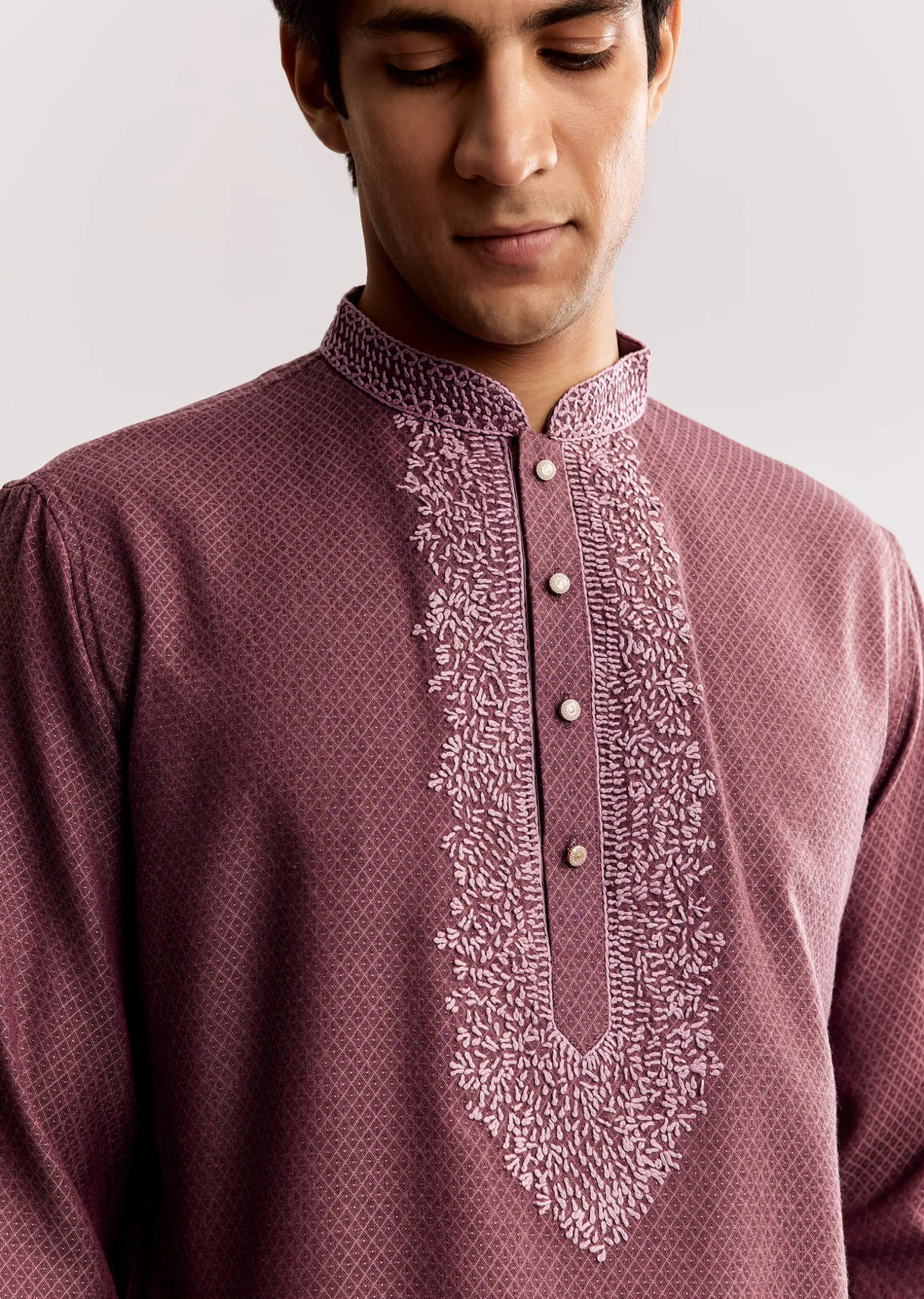 Mauve Silk Kurta Set With Thread Embroidery