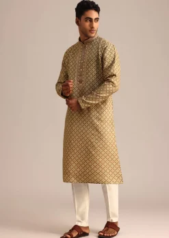 Mehendi Green Georgette Kurta And Pant Set With Printed Detail