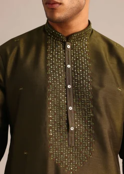 Mehendi Green Silk Kurta Pant Set With Mandarin Collar