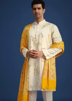 Off White Embroidered Kurta Set With Bandhani Dupatta