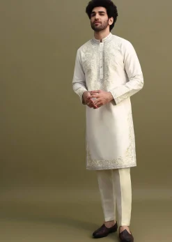 Off White Kurta Pant Set With Threadwork