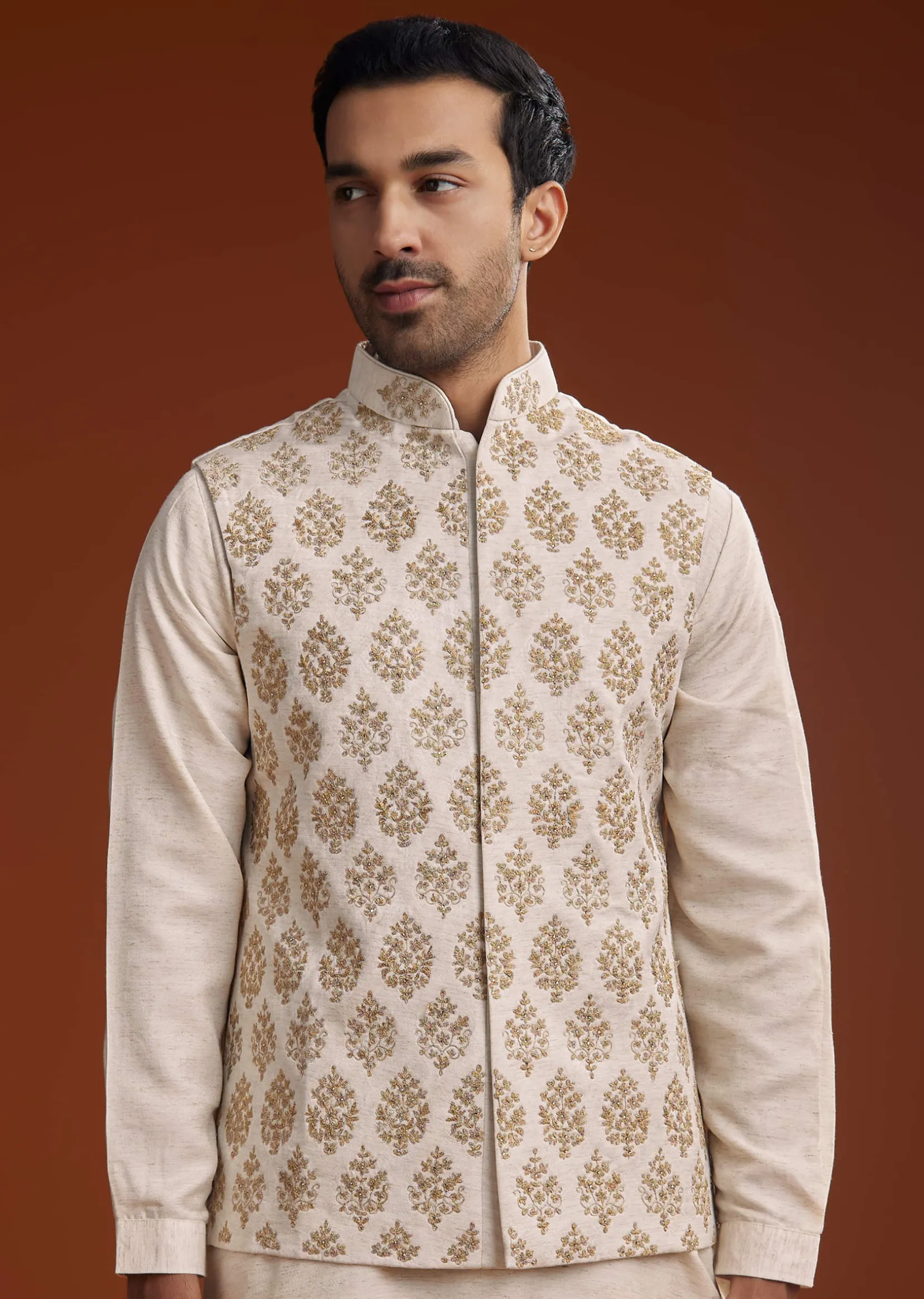 Off White Linen Silk Kurta Jacket Set With Zari Work For Men