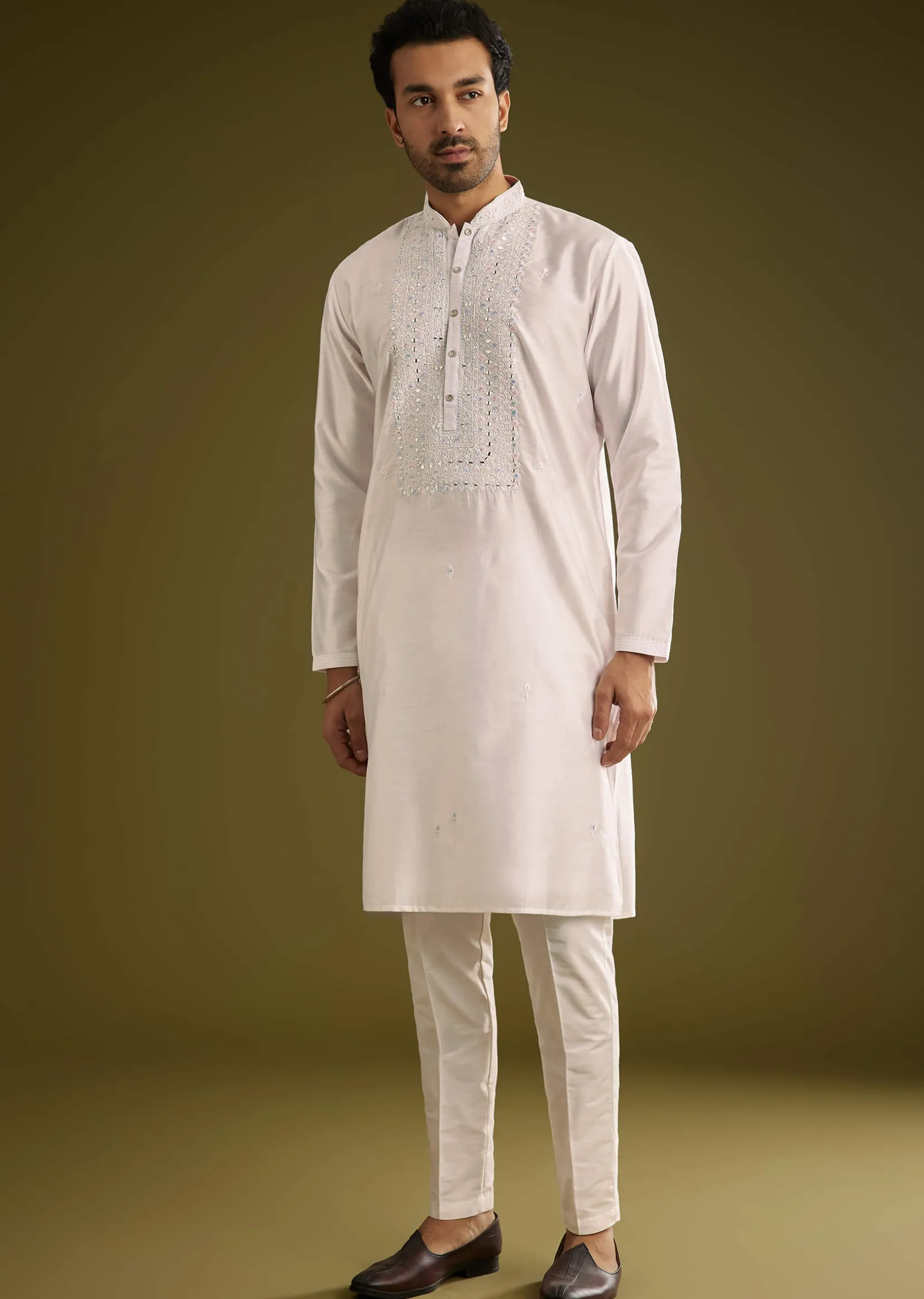 Off White Silk Kurta Set With Thread And Mirror Work