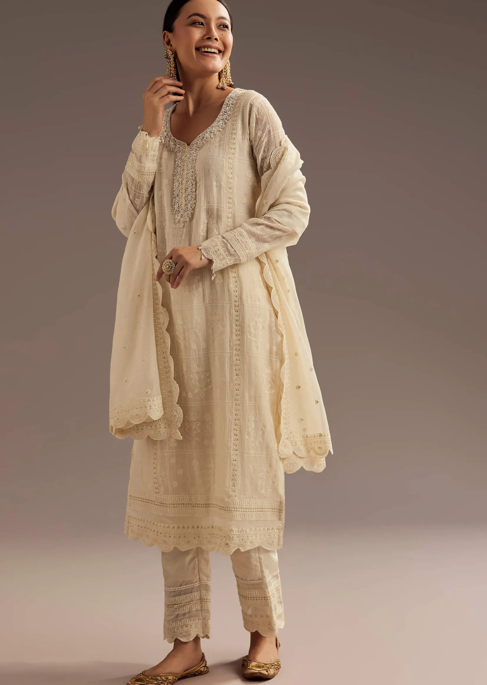 Off White Thread Motiwork Chanderi Kurta Dupatta Set