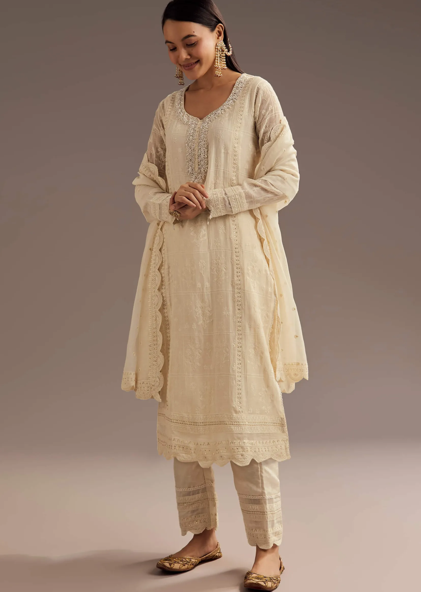 Off White Thread Motiwork Chanderi Kurta Dupatta Set