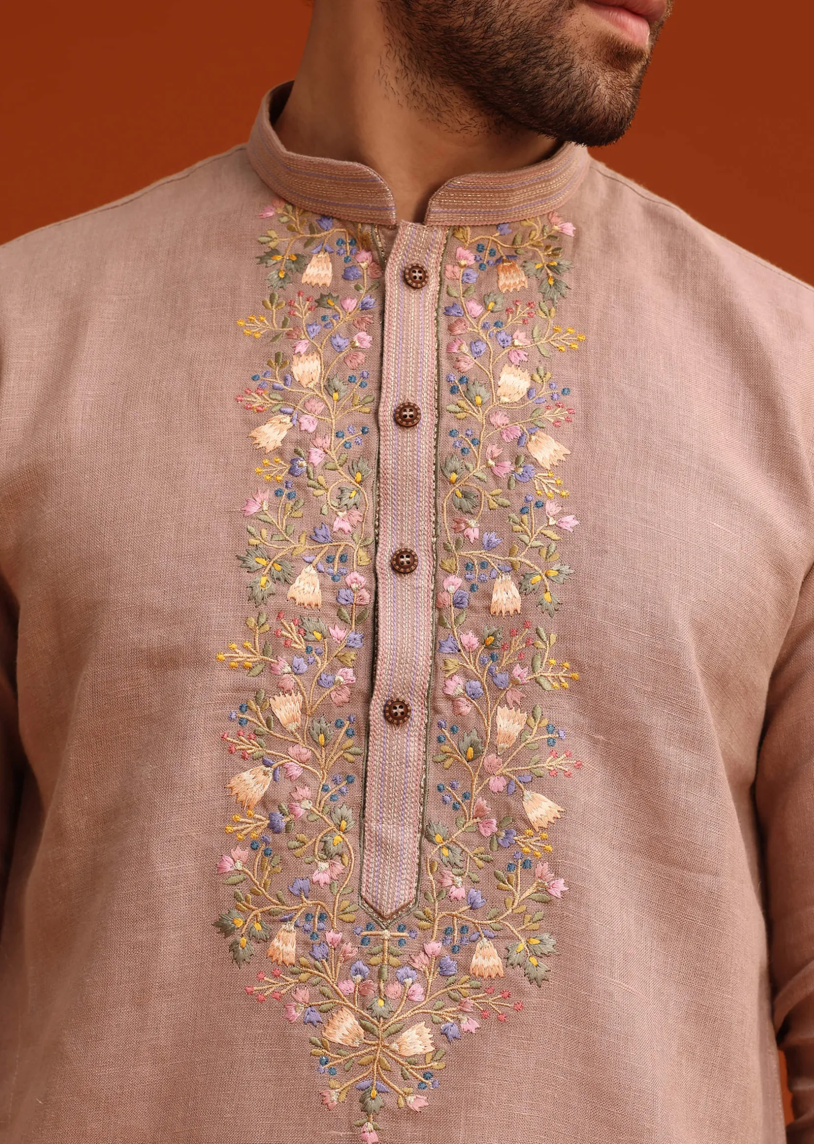 Onion Pink Floral Resham Hand Embroidered Kurta Set In Linen