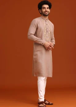 Onion Pink Floral Resham Hand Embroidered Kurta Set In Linen