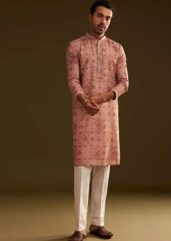 Onion Pink Kurta Set with Geometric Print