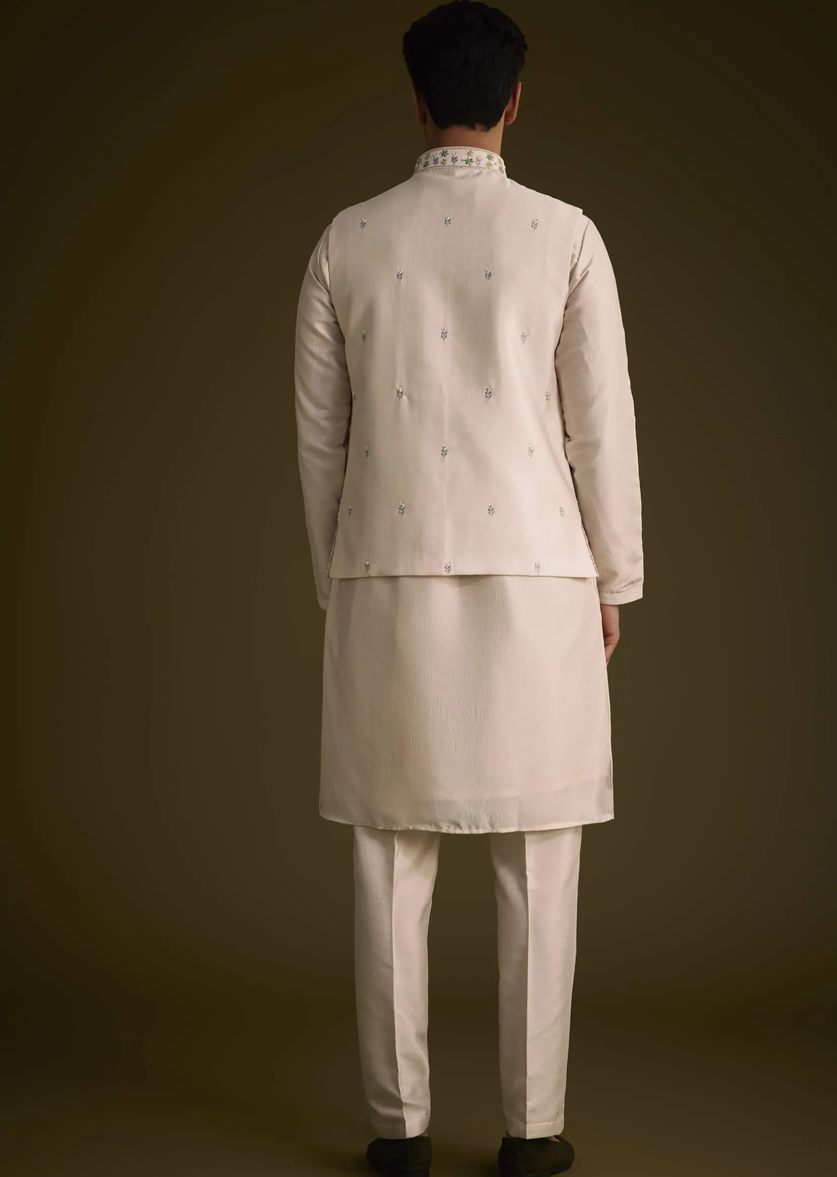 Peach Cotton Silk Jacket Set With Multi Color Resham Floral Embroidery