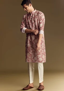 Peach Linen Kurta Set With Floral Print And Kantha Work