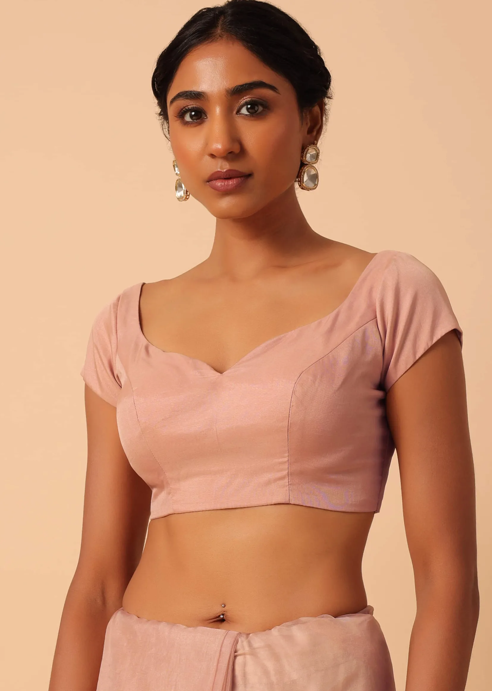 Peach Organza Saree With Cutdana Work And Unstitched Blouse Piece