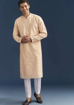 Peach Silk Textured Kurta Set For Men With Thread And Mirror Work