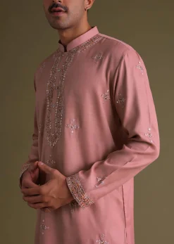 Petal Pink Kurta Set In Silk With Mirror Embroidery