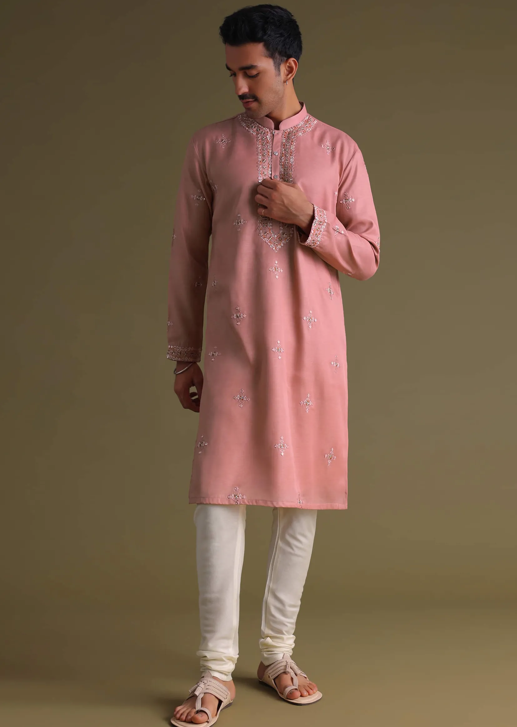 Petal Pink Kurta Set In Silk With Mirror Embroidery