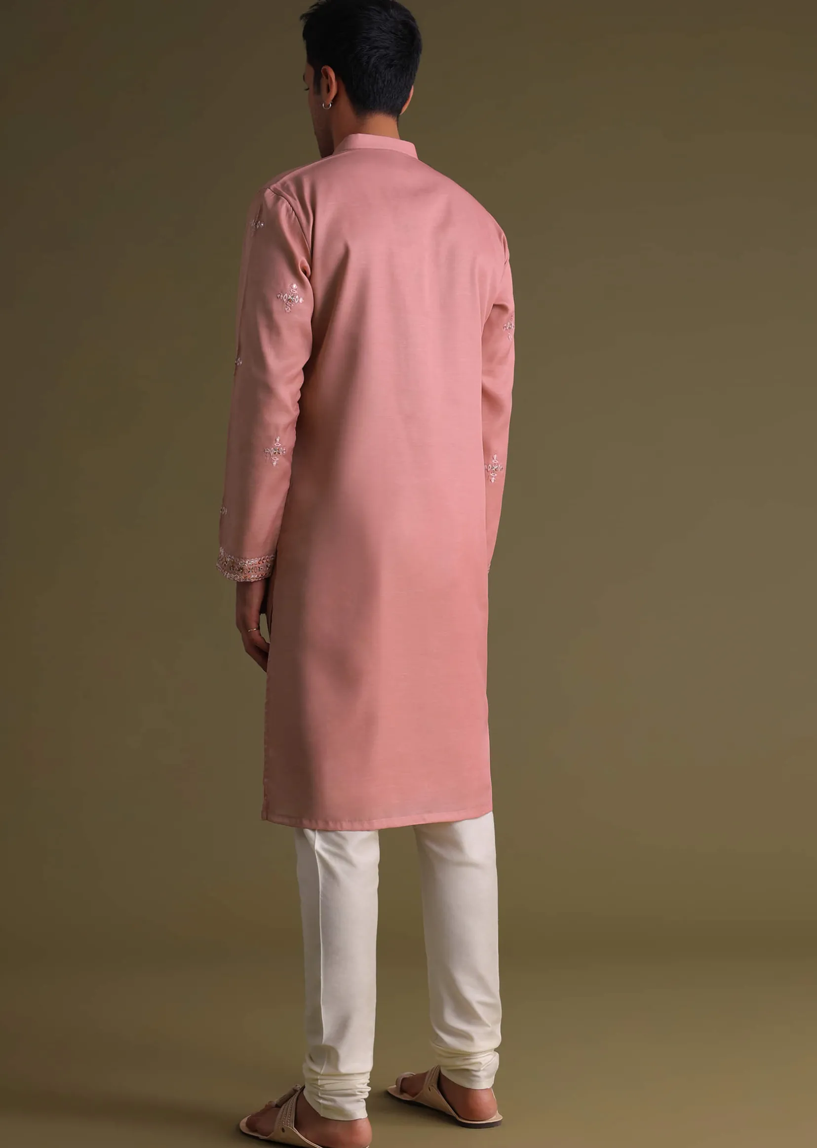 Petal Pink Kurta Set In Silk With Mirror Embroidery