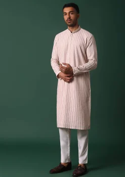 Pink Cotton Silk Kurta Set With Intricate Thread Work Embroidery