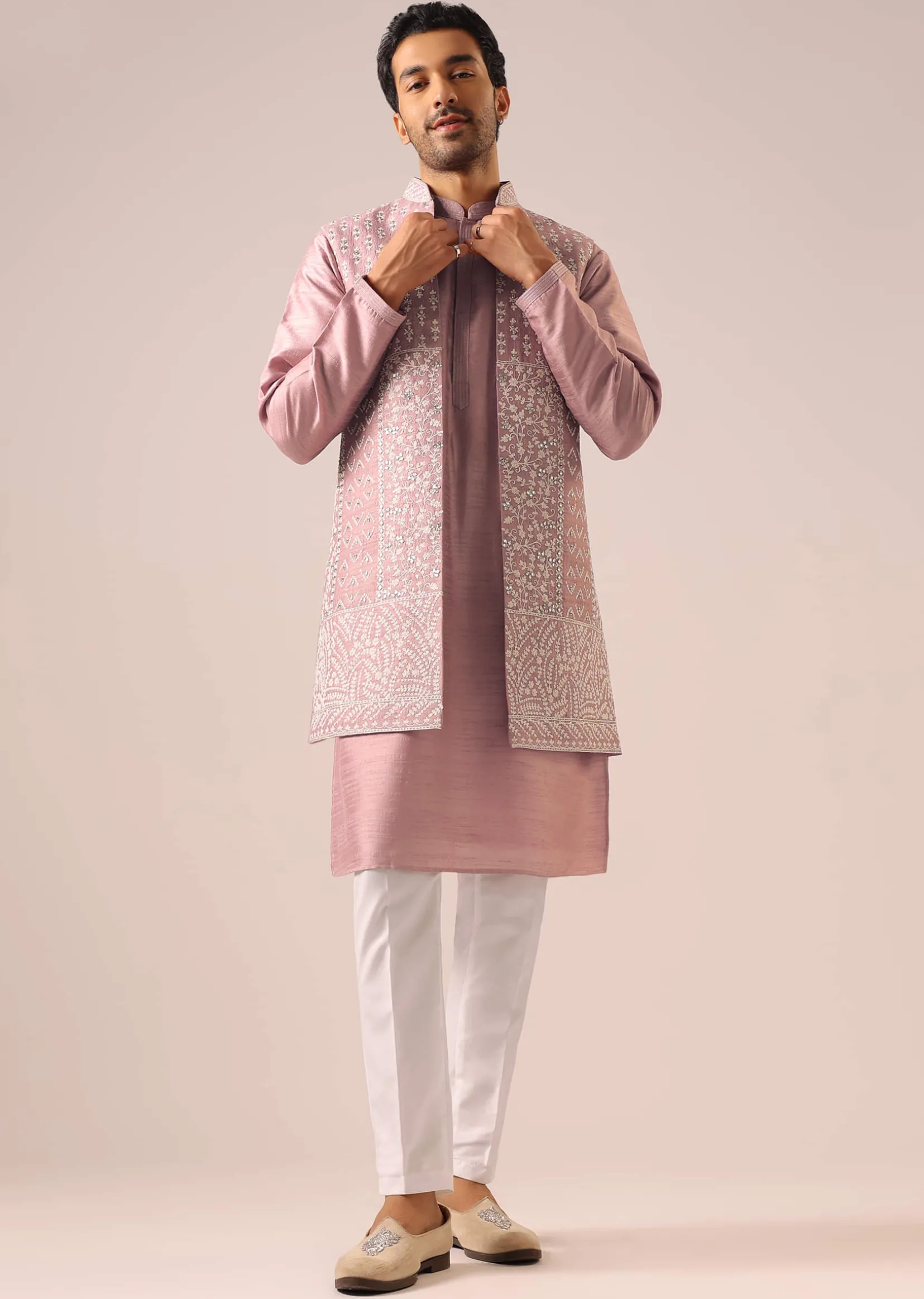 Pink Jacket And Kurta Set with Cutwork Detail