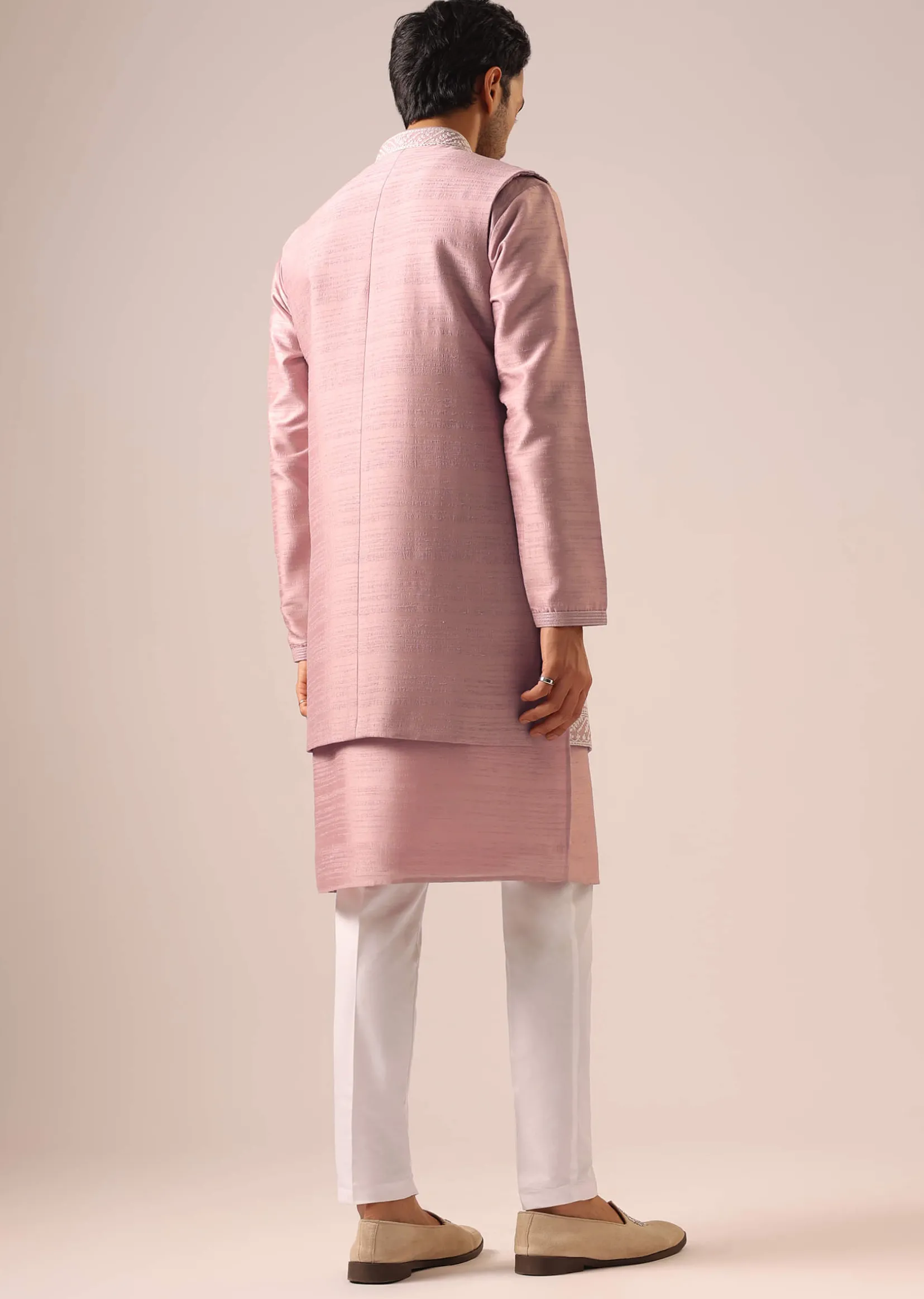 Pink Jacket And Kurta Set with Cutwork Detail