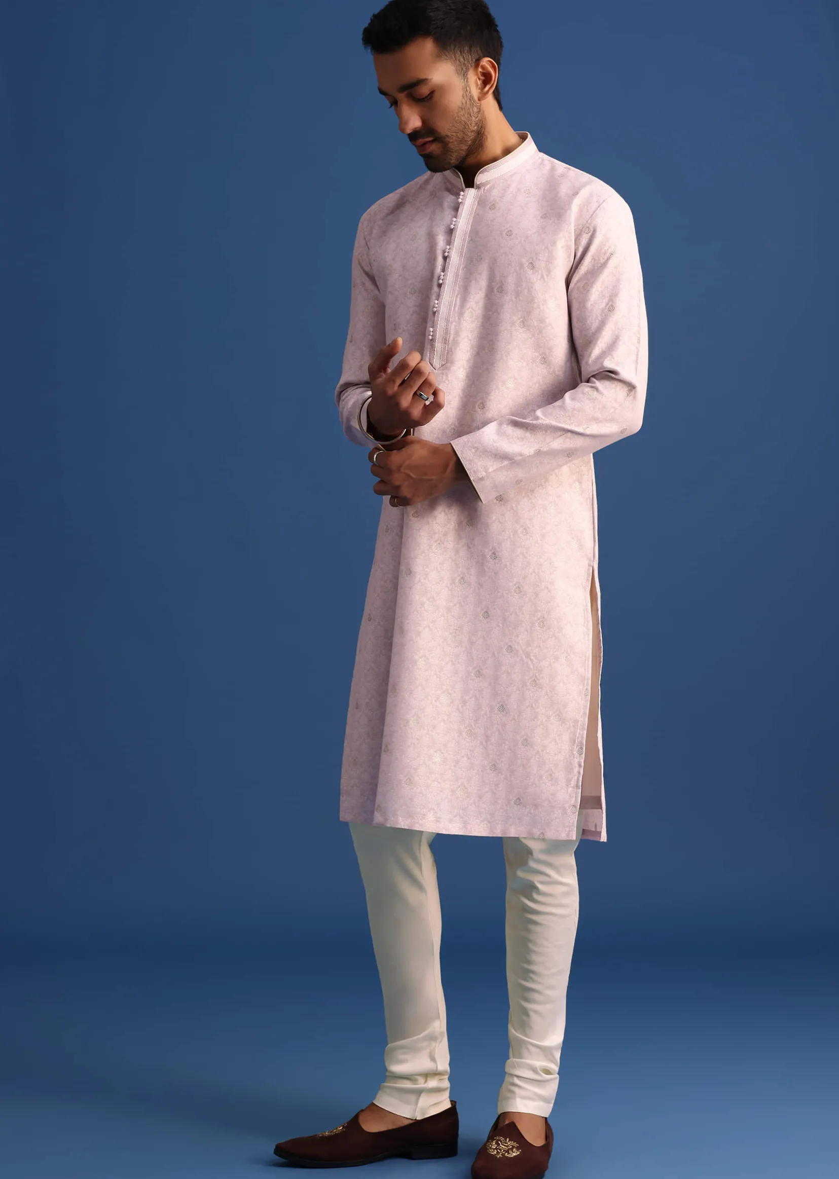 Pink Kurta Set With Foil Printed Motifs
