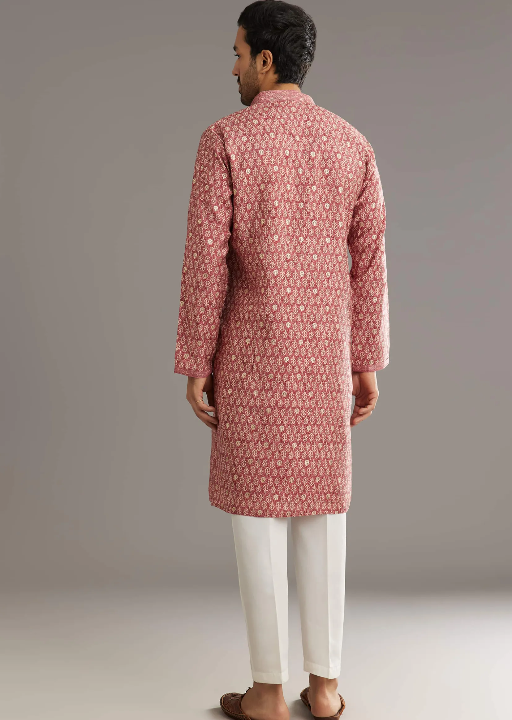 Pink Muslin Kurta Set With Symmetric Prints