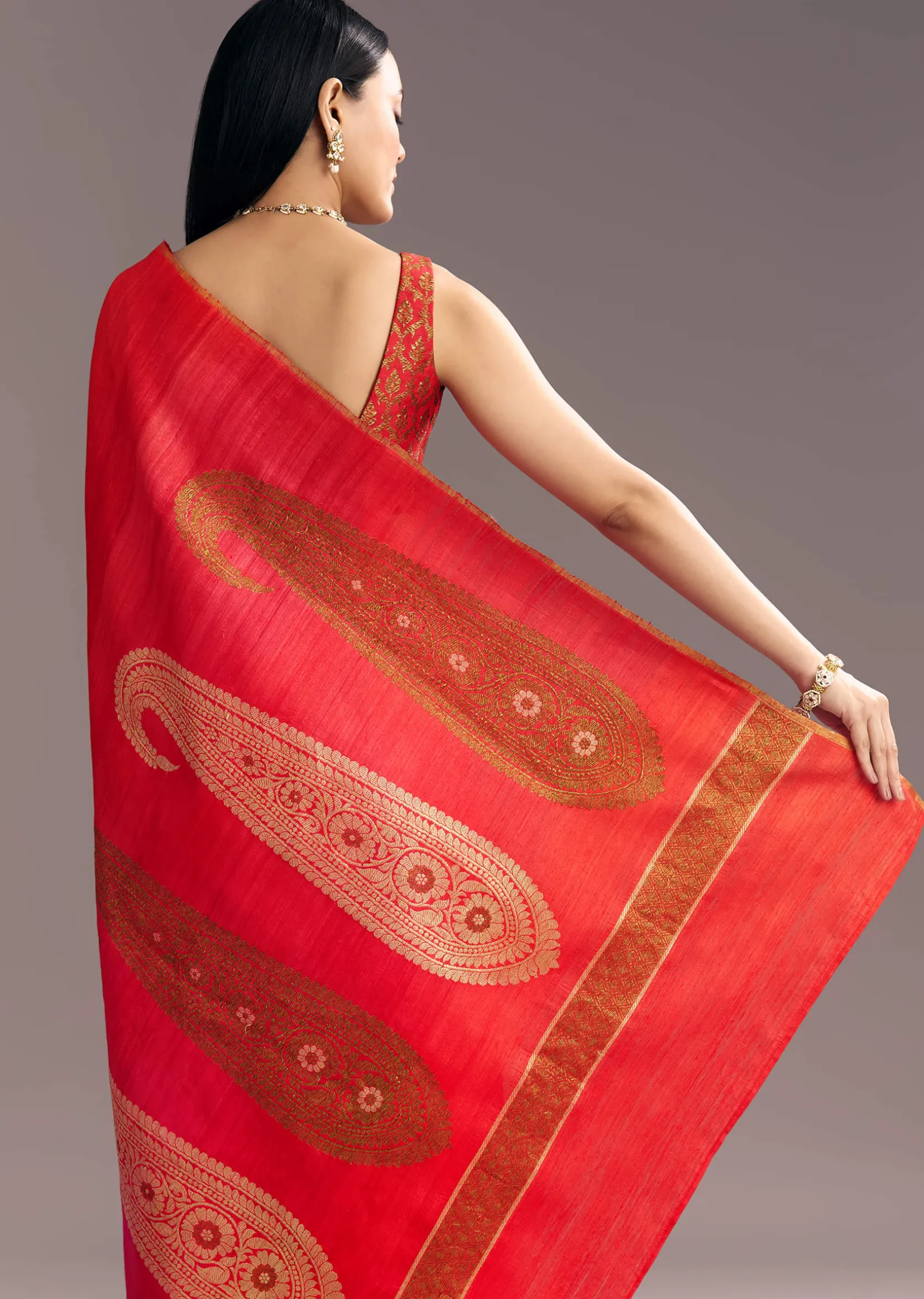 Pink Red Kora Silk Handloom Saree With Woven Traditional Motif
