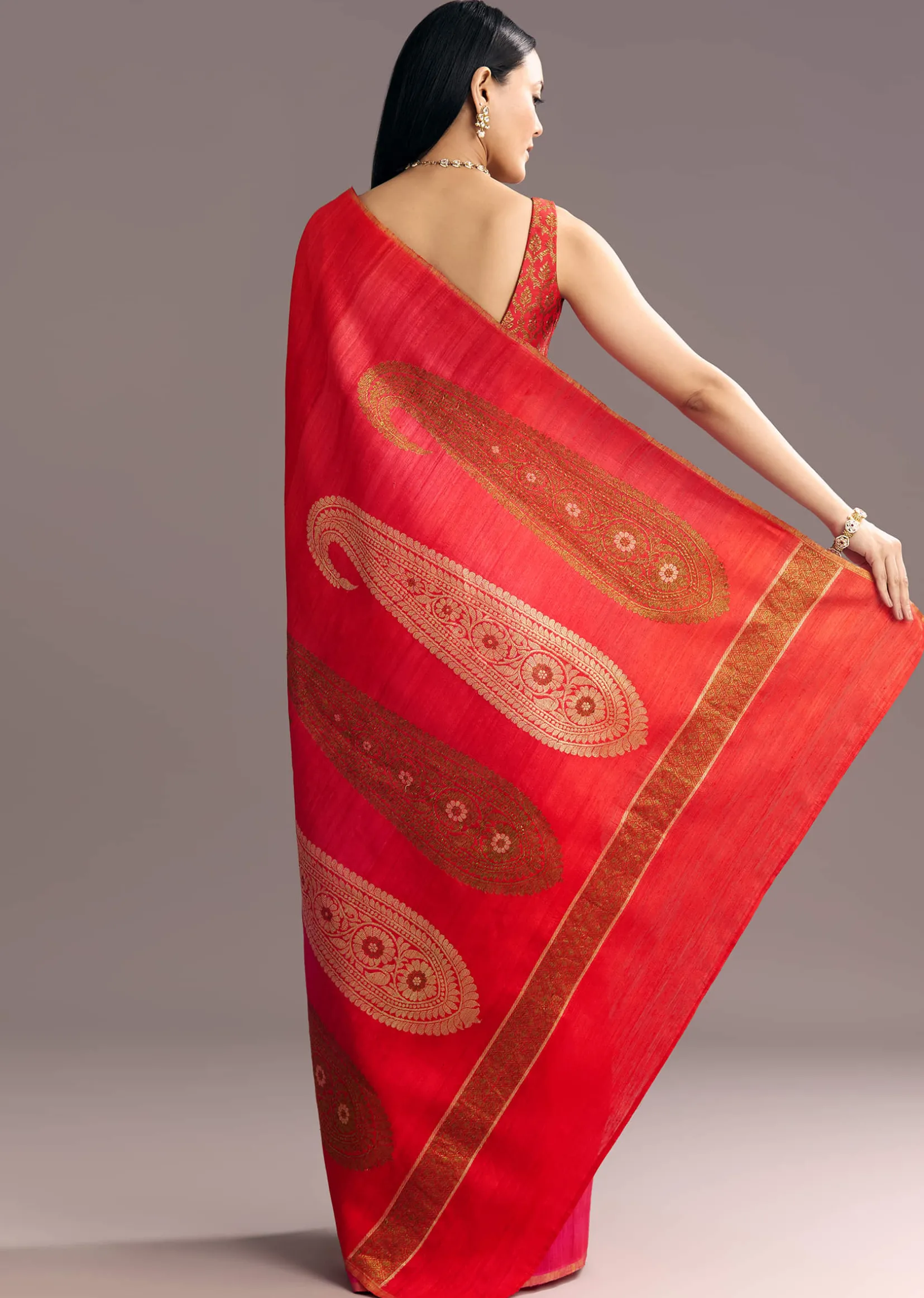 Pink Red Kora Silk Handloom Saree With Woven Traditional Motif