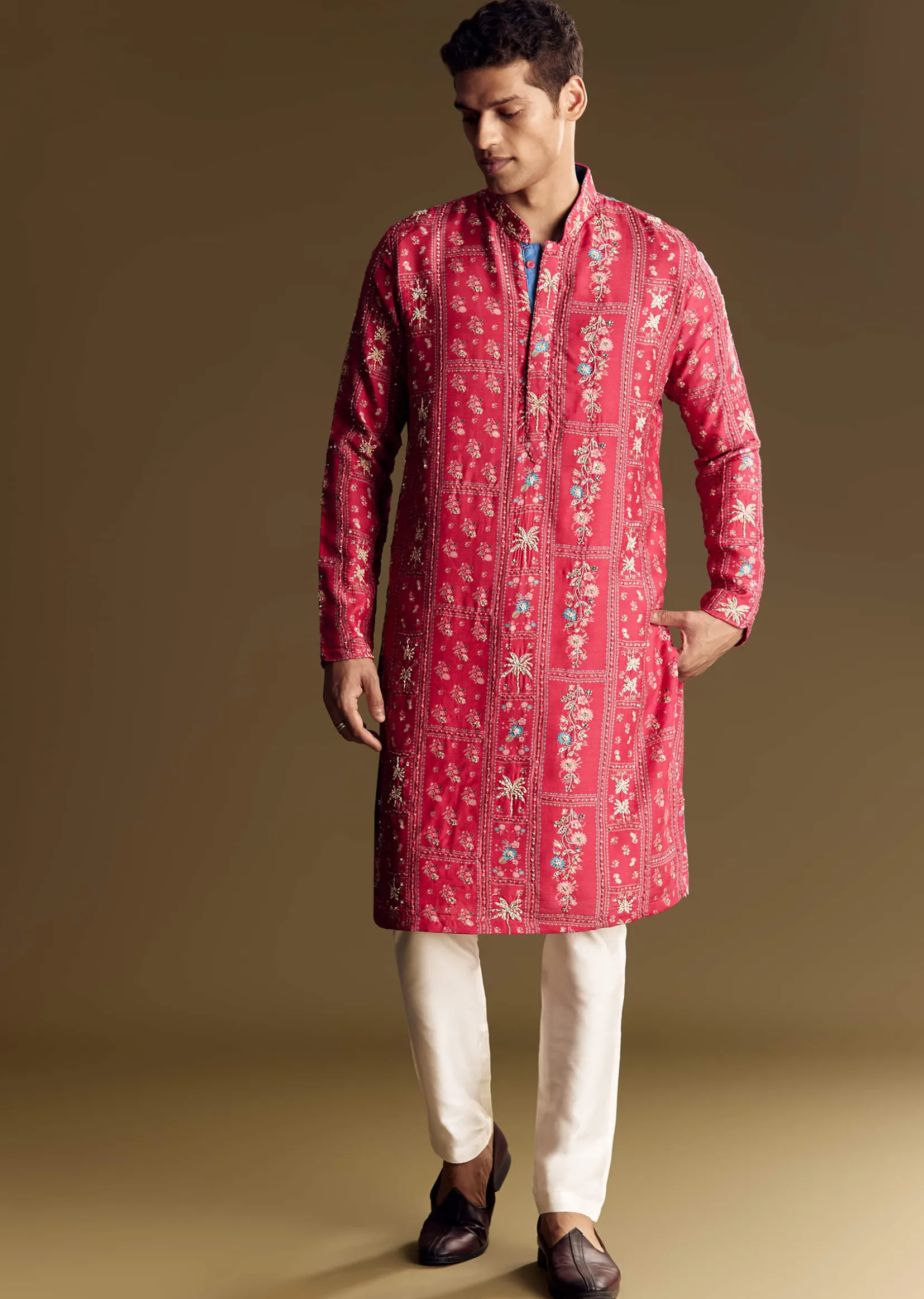 Pink Silk Kurta Set With Resham And Sequin Work