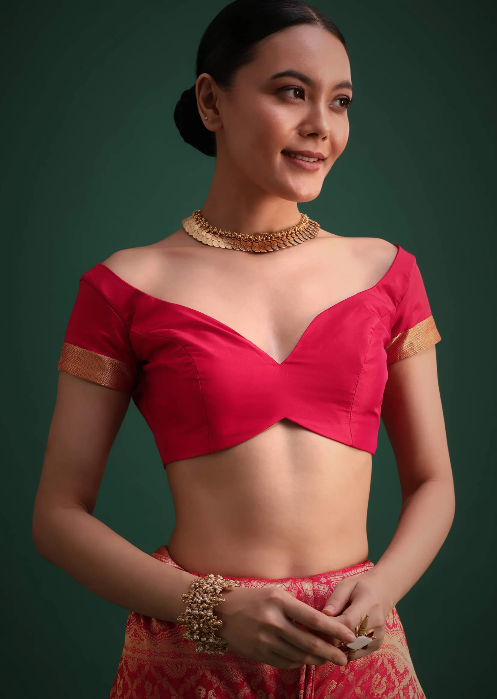 Pink Silk Saree With Zari Woven Jaal Work And Traditional Motif Border