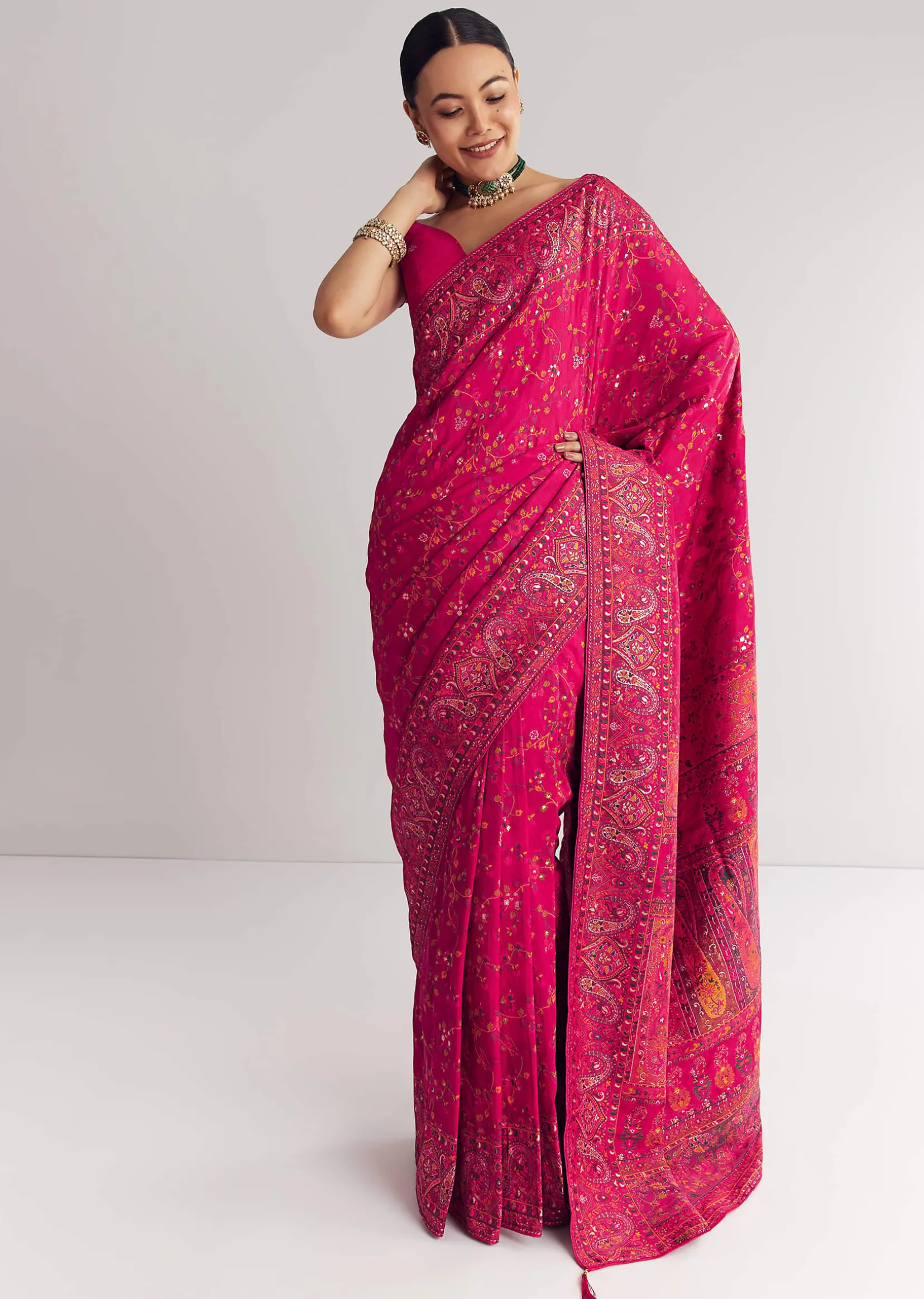 Pink Traditional Floral And Jaal Woven Saree