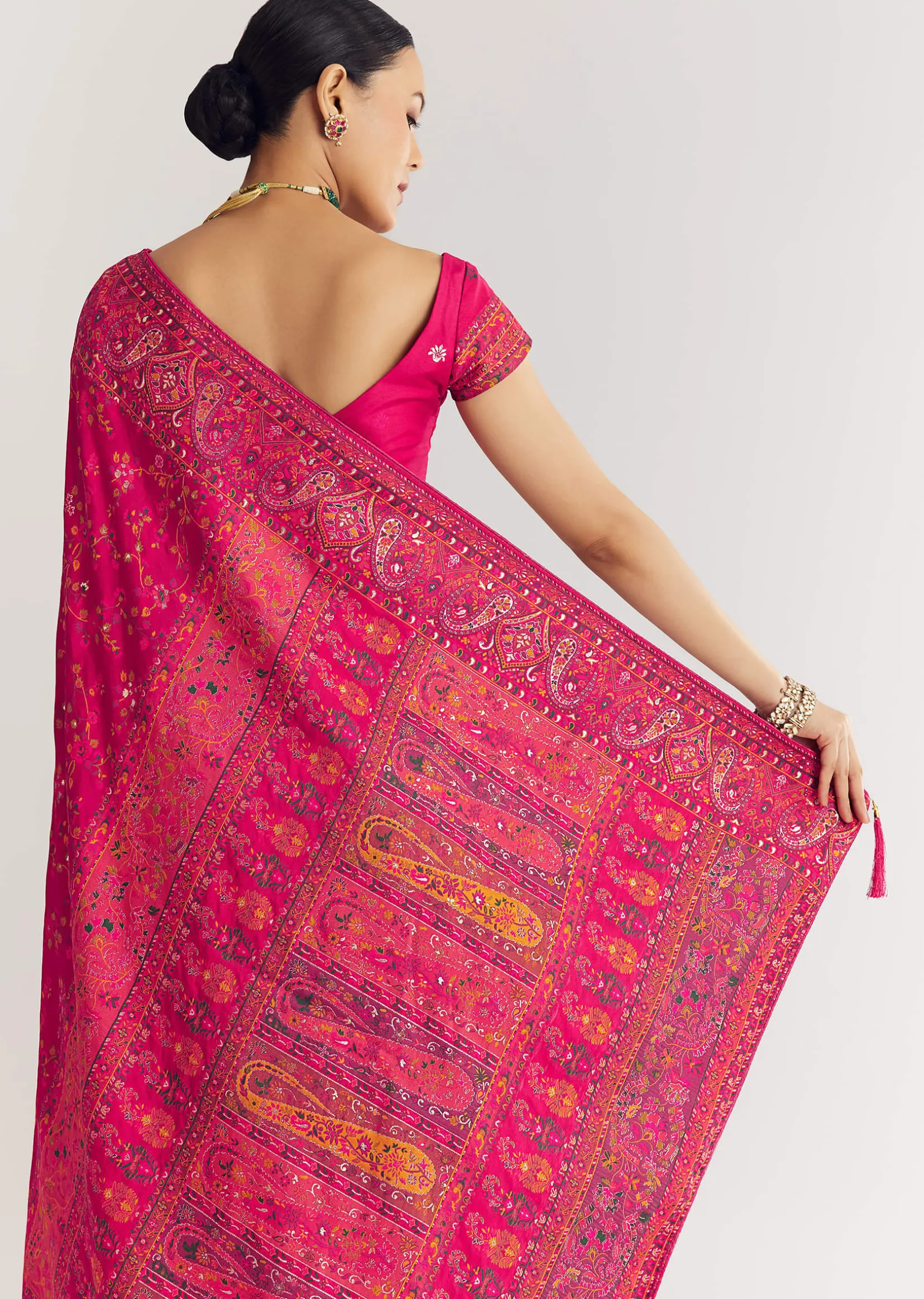 Pink Traditional Floral And Jaal Woven Saree