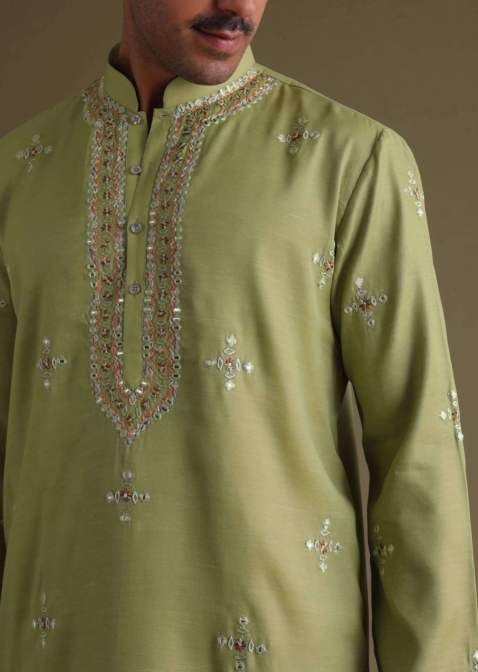Pista Green Kurta Set In Silk With Mirror Embroidery