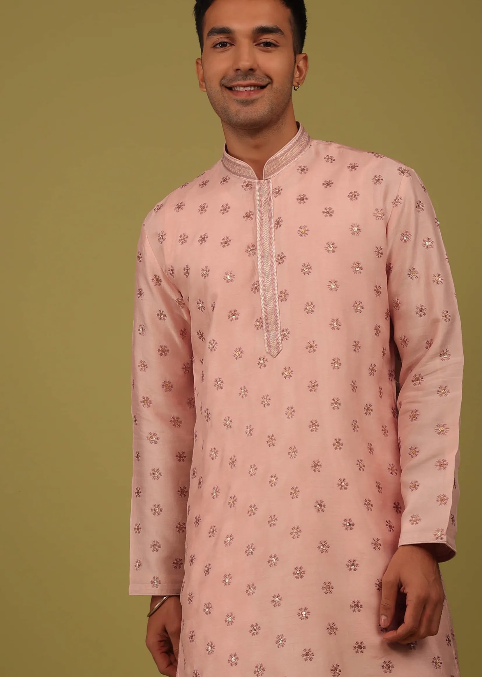 Powder Pink Printed Tussar Silk Kurta Set With Sequins