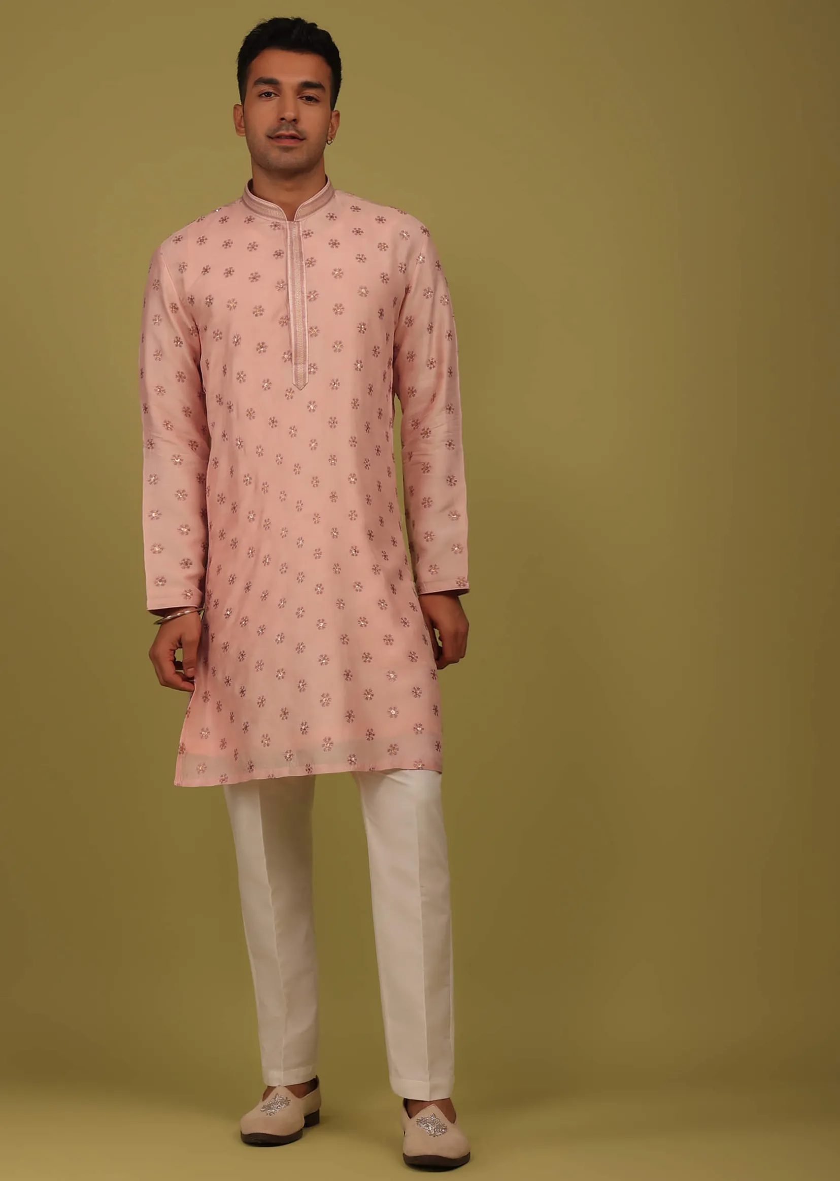 Powder Pink Printed Tussar Silk Kurta Set With Sequins