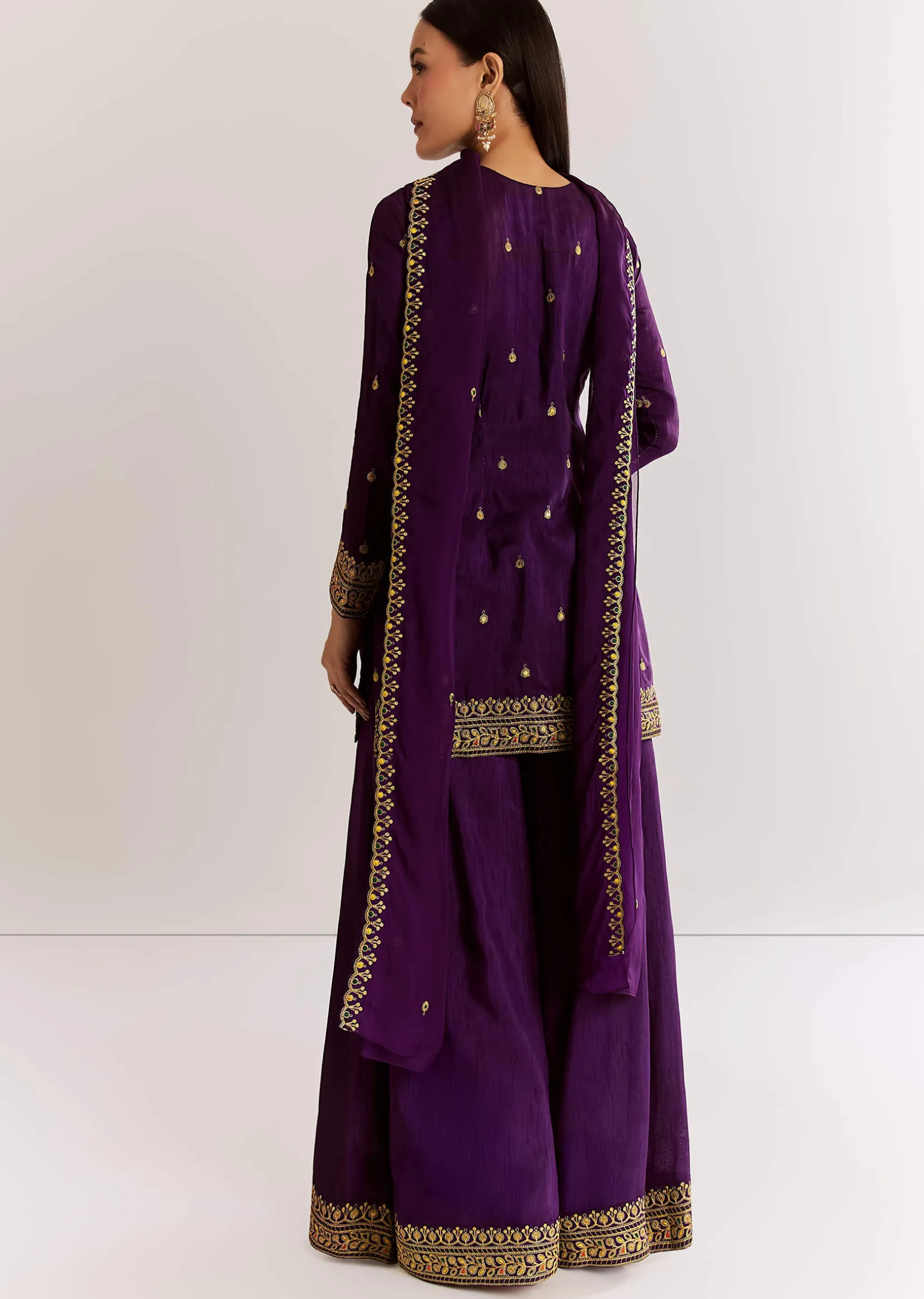 Purple Silk Kurta Set With Zari Butti And Border Work