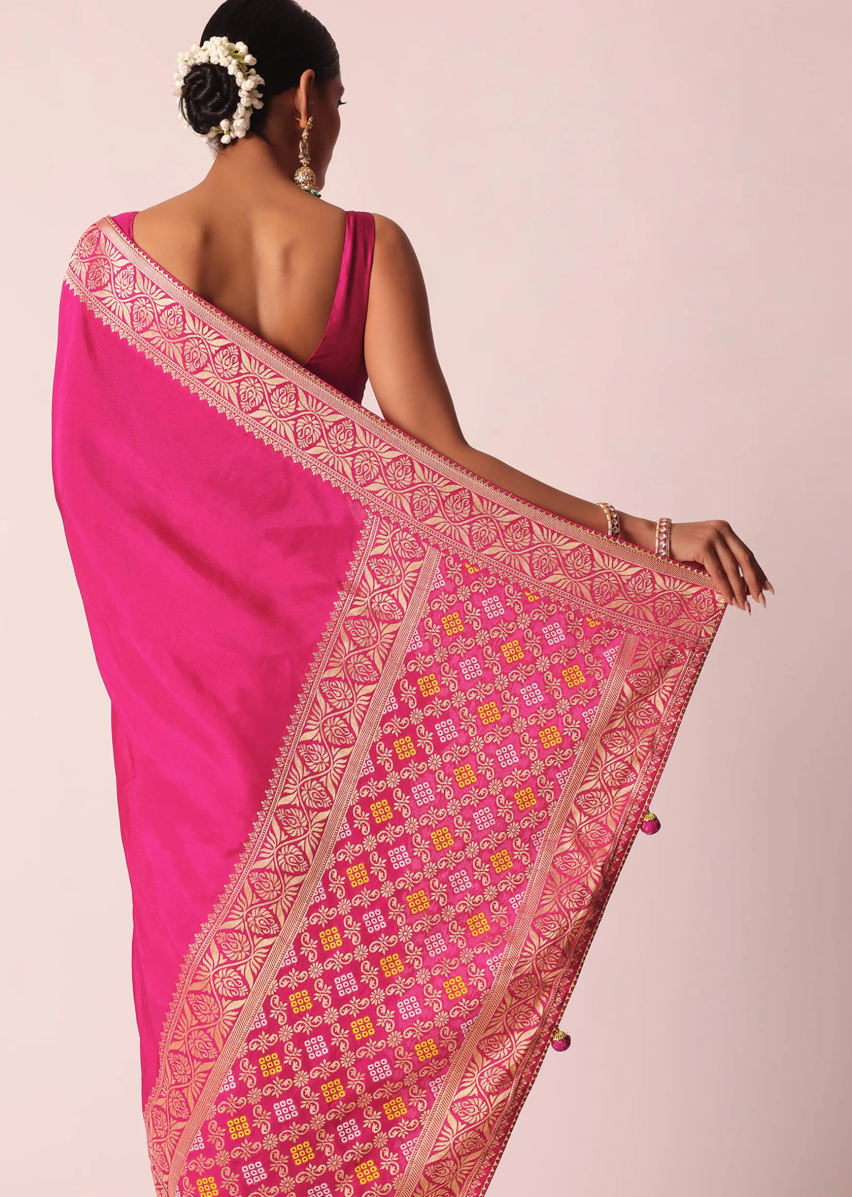 Rani Pink Silk Saree With Bandhani Detail And Unstitched Blouse Piece