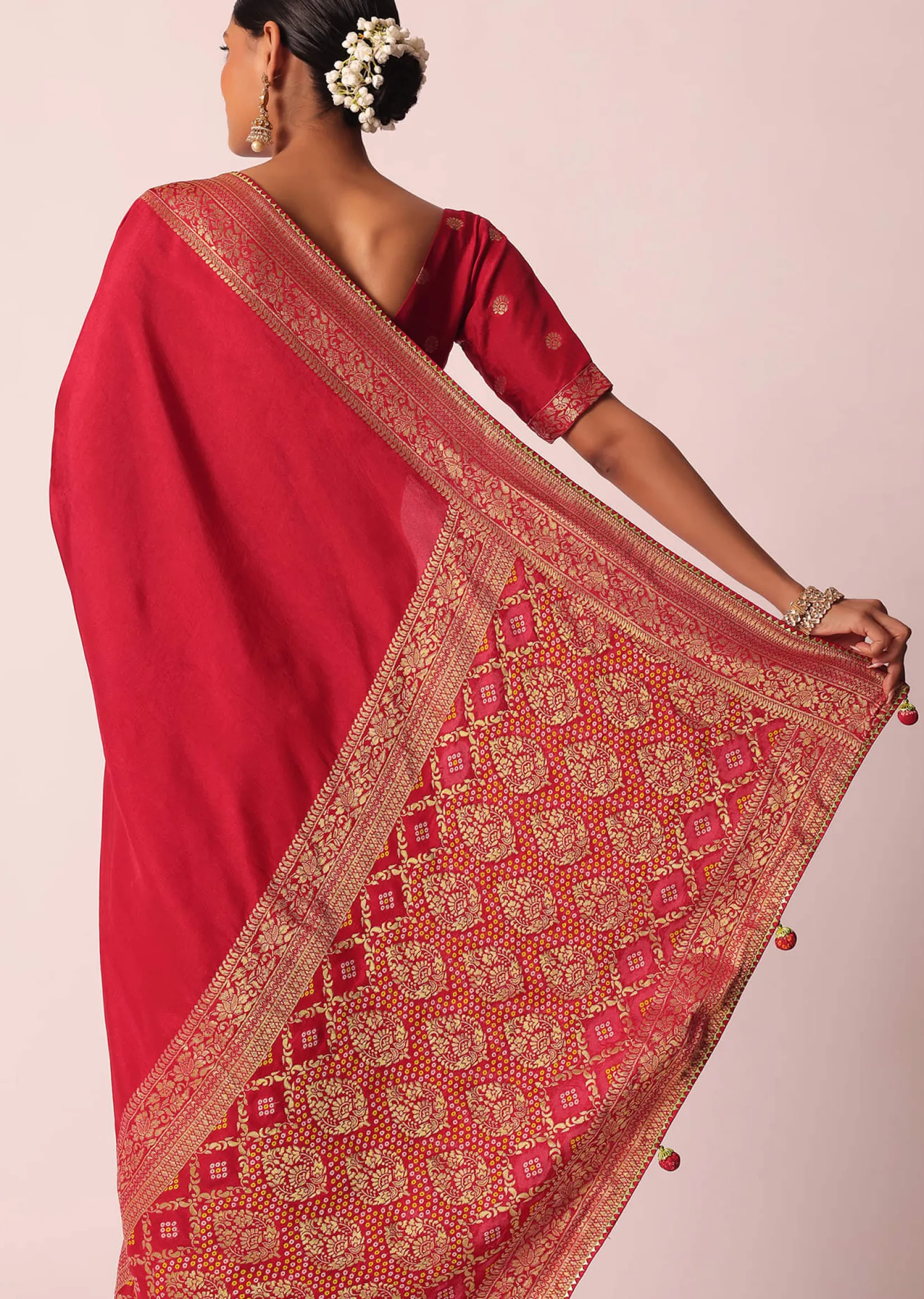 Red Bandhani Silk Woven Saree With Unstitched Blouse Piece
