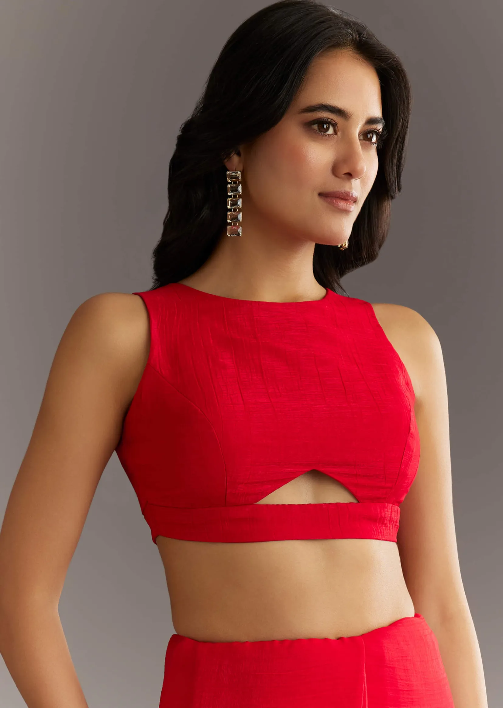 Red Crushed Tissue Embroidered Saree With Scallop Border