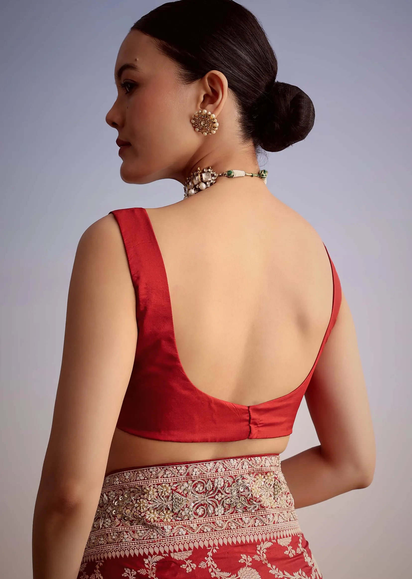 Red Dola Silk Saree With Floral Jaal Work