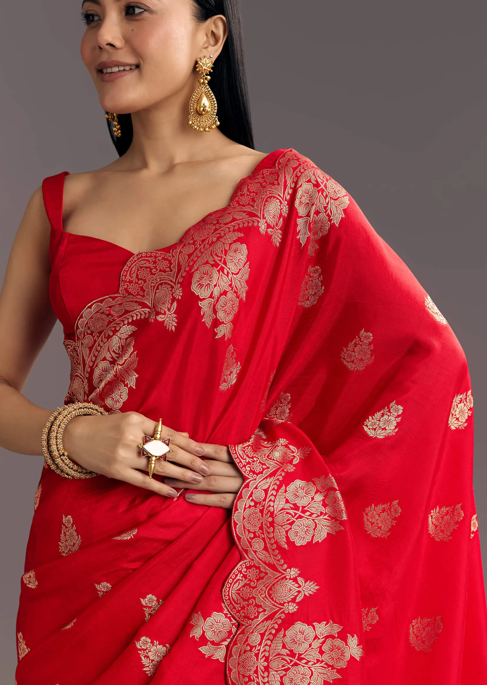 Red Dola Silk Woven Motif Saree With Scallop Border