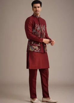 Red Jacket And Kurta Set In Silk With Resham Work
