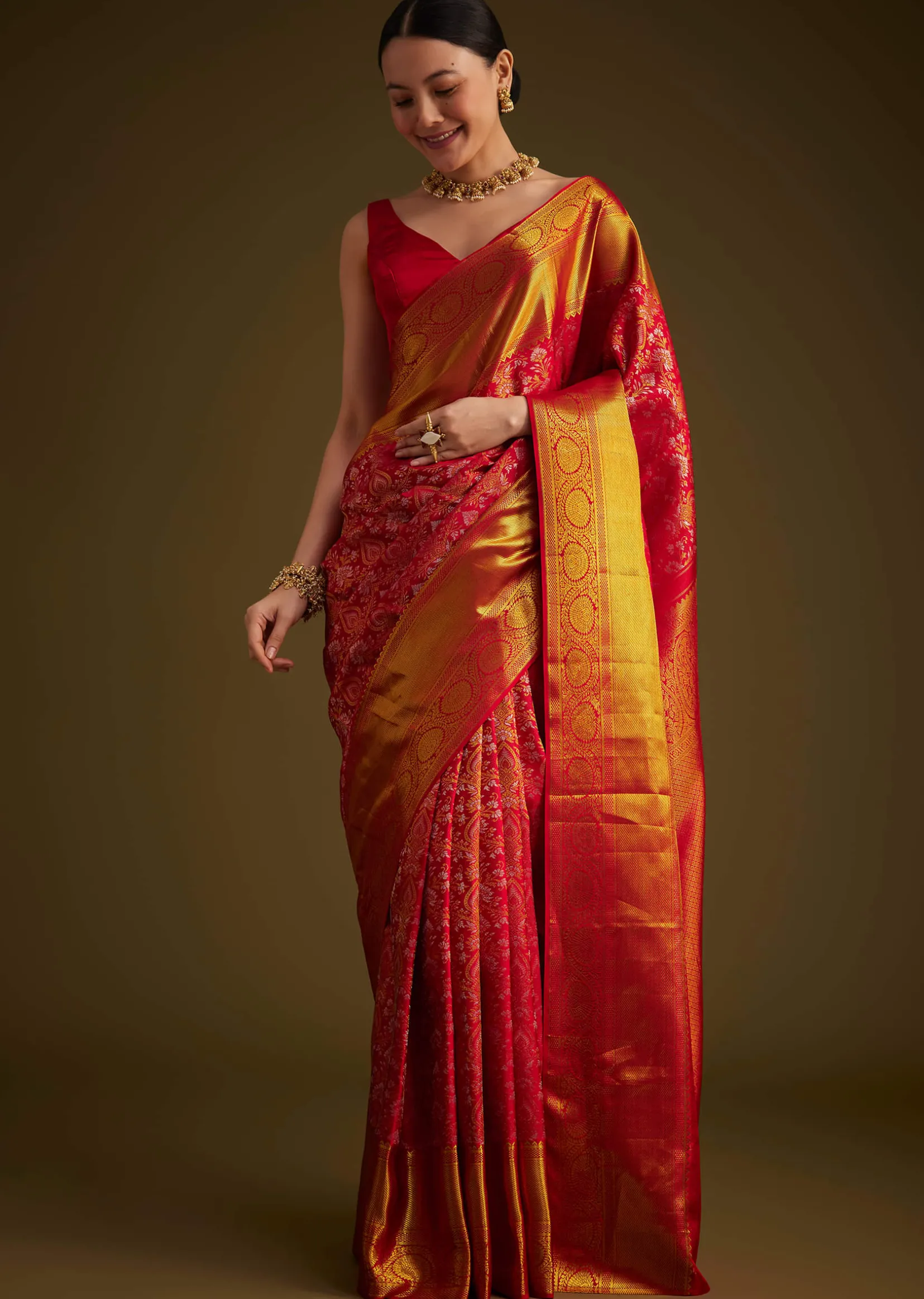 Red Kanjivaram Silk Saree With Golden Zari Detailing