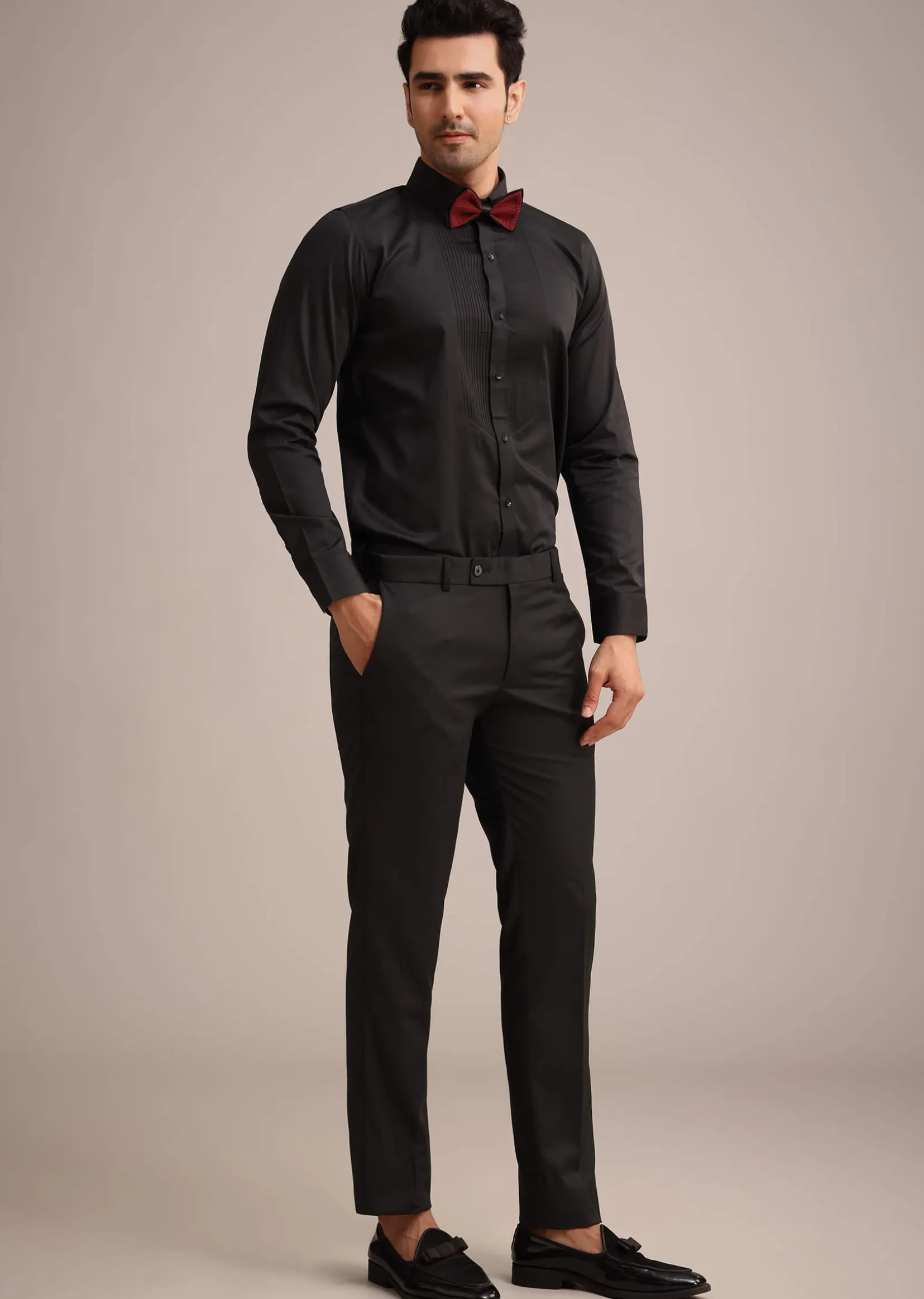Red Knit Tuxedo Set With Pocket Square
