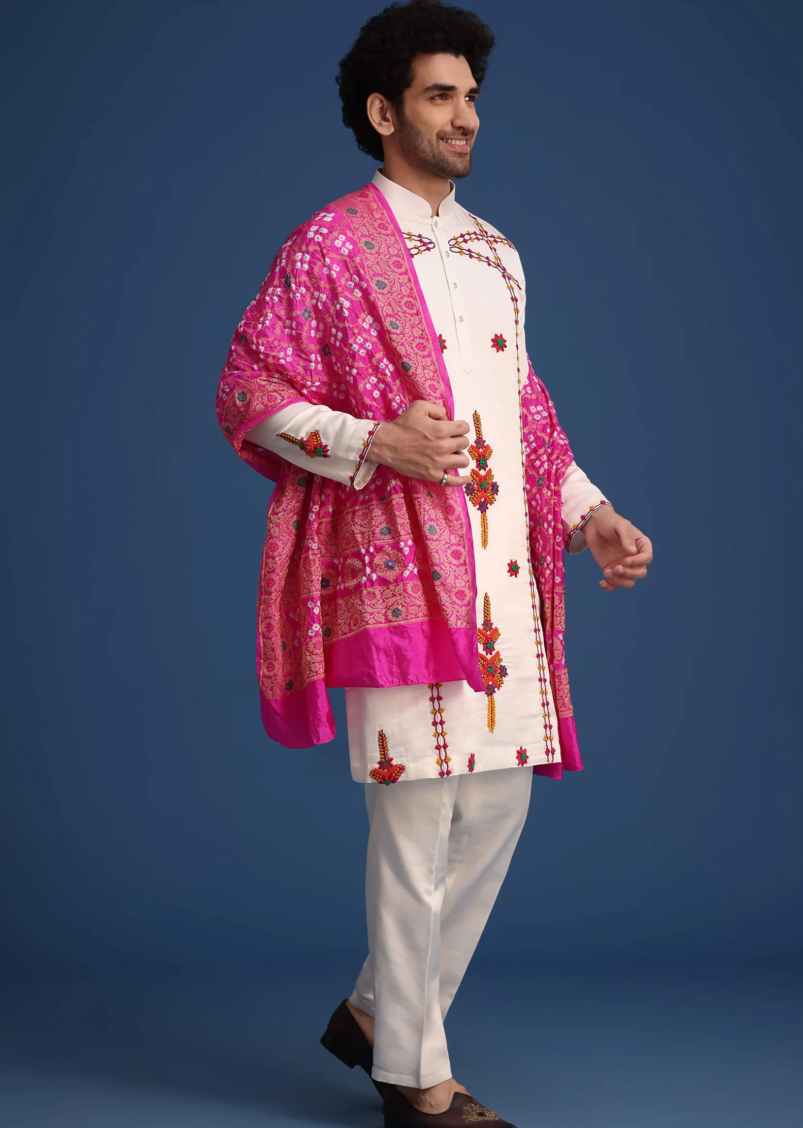 White Kurta Pant Set With Rani Pink Dupatta