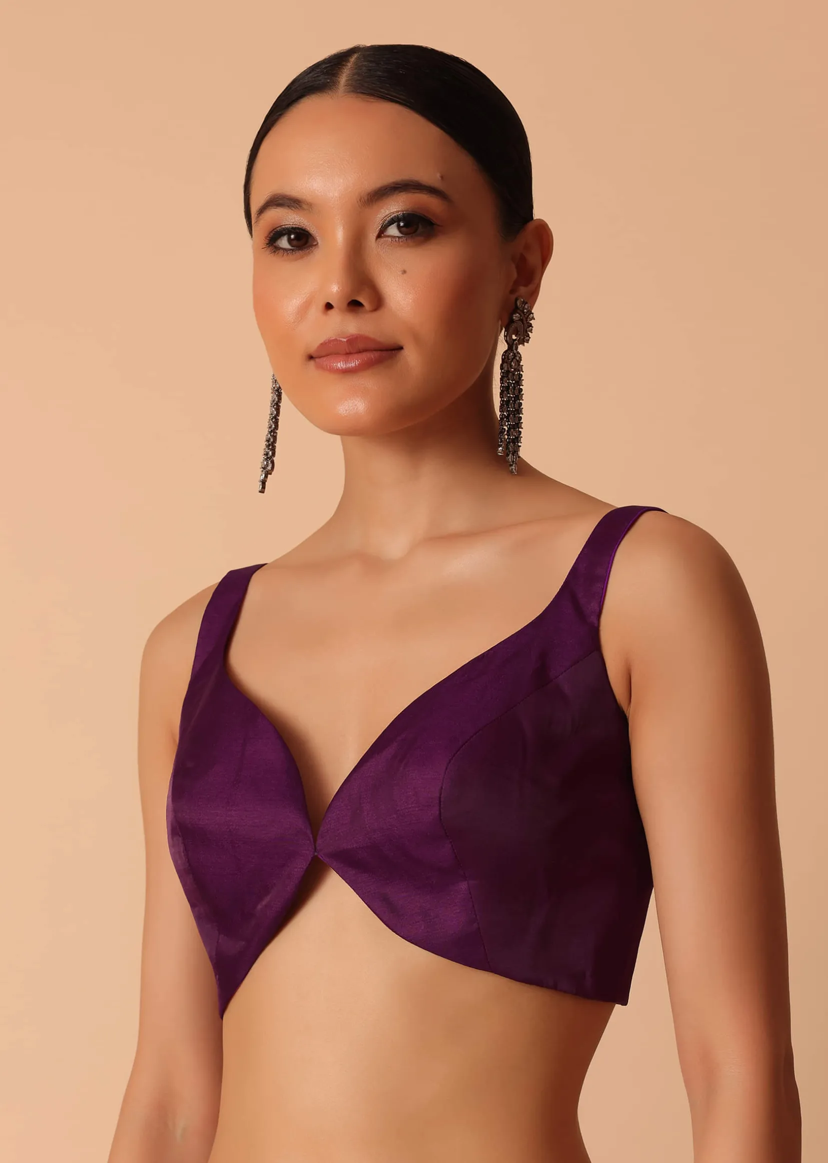 Wine Organza Saree With Lace Border And Unstitched Blouse Piece